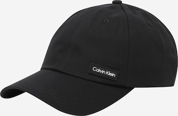 Calvin Klein Kšiltovka – černá: přední strana