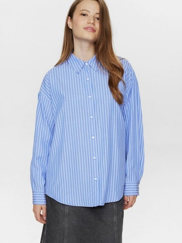 NÜMPH Shirt ' NUMARESSA SHIRT ' in Red: front