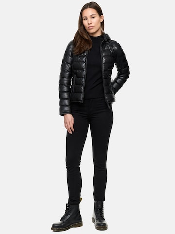 Tazzio Übergangsjacke 'F510'‌ in Schwarz