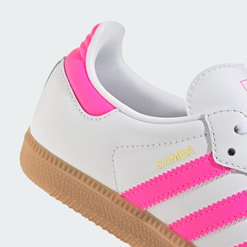 ADIDAS ORIGINALS Кроссовки 'Samba' в Белый