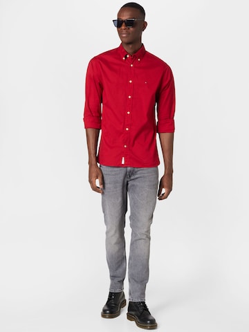 Regular fit Camicia di TOMMY HILFIGER in rosso