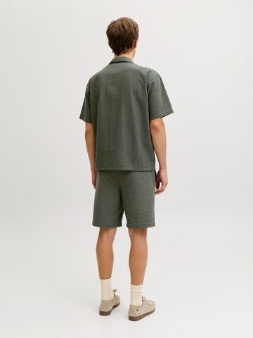 Fit confort Chemise 'JREBHAVEN' JJ Rebel en vert