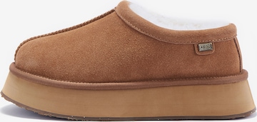 Baskets basses ' OUTBACK PLATFOAM ' Australia Luxe Collective en marron : devant