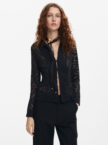Desigual Blouse in Black: front