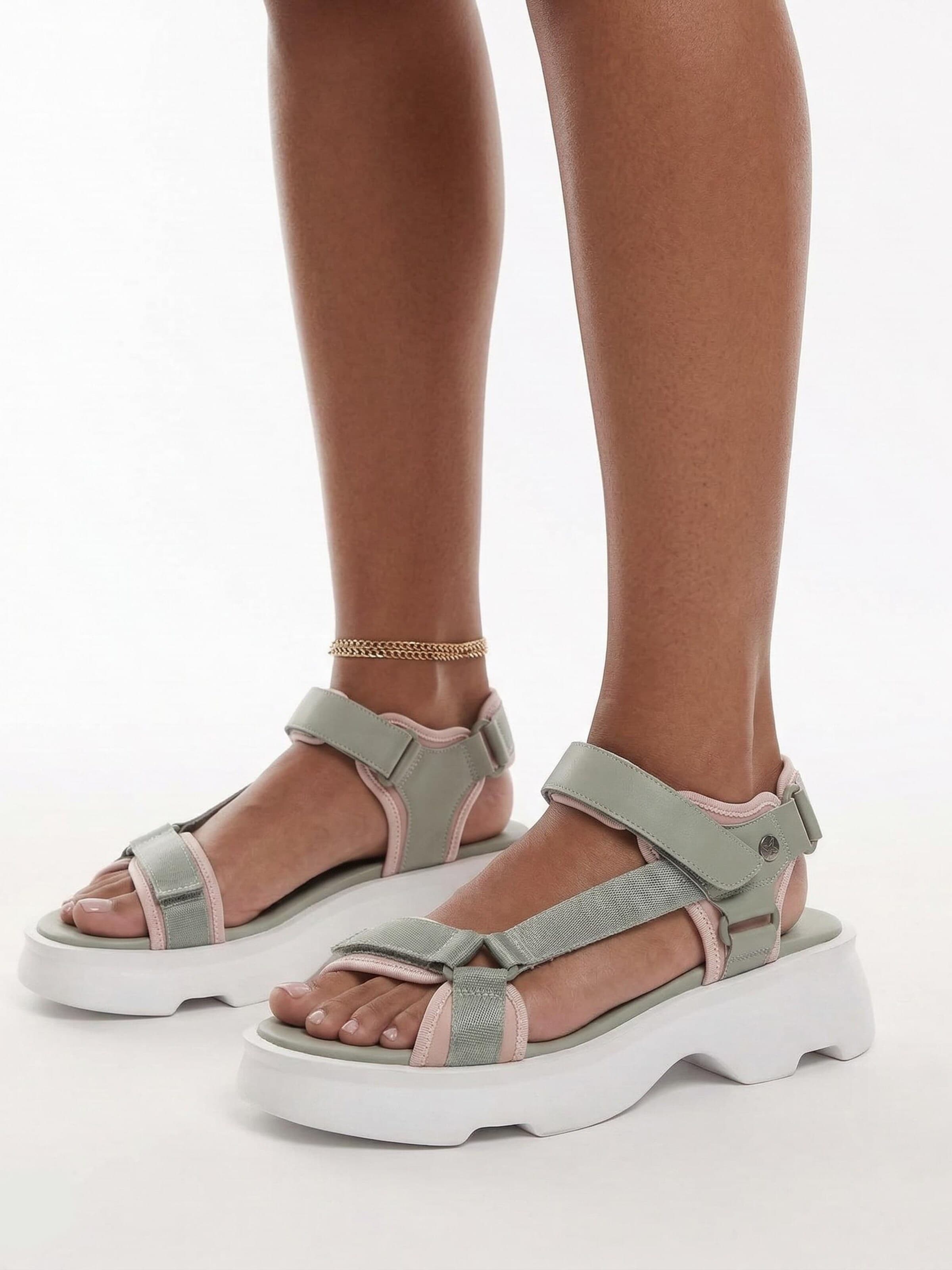Maciejka Strap sandal 'K7433-29/00-7' in Yellow: front