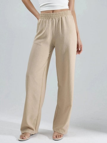 Hiccup Loose fit Trousers in Beige: front