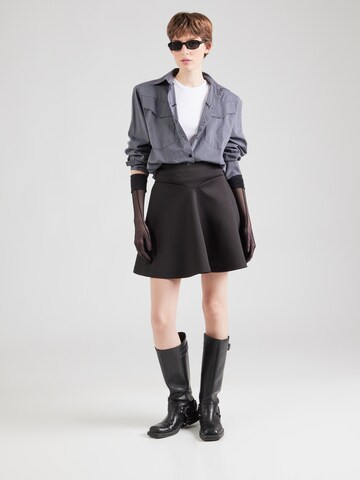 Gonna 'Thora' di ABOUT YOU in nero