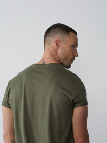 Coupe regular T-Shirt 'Piet' DAN FOX APPAREL en vert