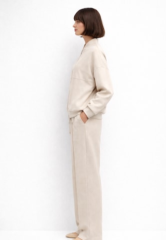 Elara Joggingpak in Beige