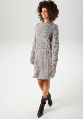Aniston CASUAL Kleid in Grau: Vorderseite