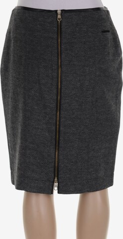 BOSS Black Skirt in S in Grey