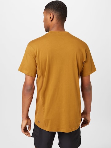 T-Shirt fonctionnel 'City Escape' ADIDAS SPORTSWEAR en jaune