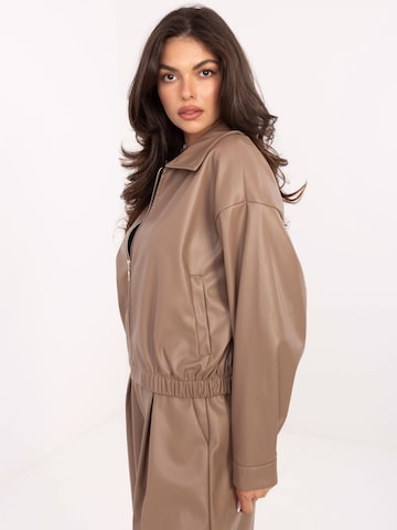 madnezzmilano Übergangsjacke in Beige