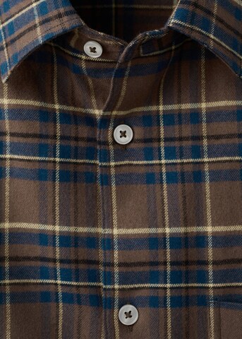 MANGO MAN Regular fit Button Up Shirt in Brown