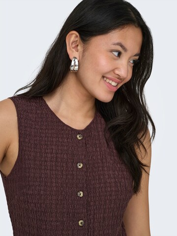 Vestă 'ONLILSE' de la ONLY pe roșu