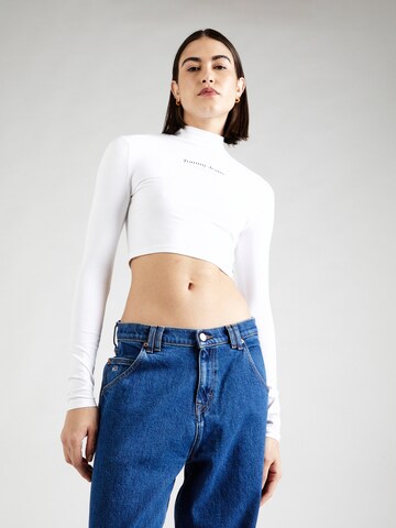 Tommy Jeans Shirt 'ESSENTIAL' in White: front