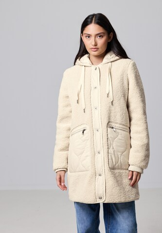 Street One Studio Between-Seasons Coat 'Teddy' in Beige