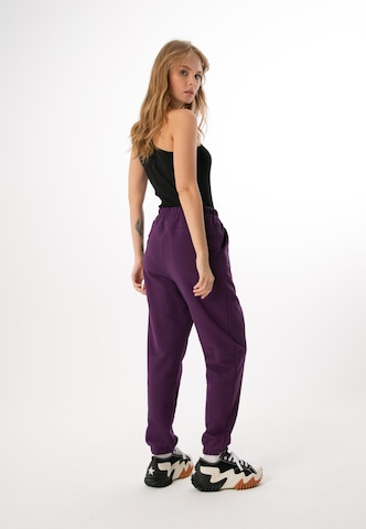 Effilé Pantalon ET Nos en violet