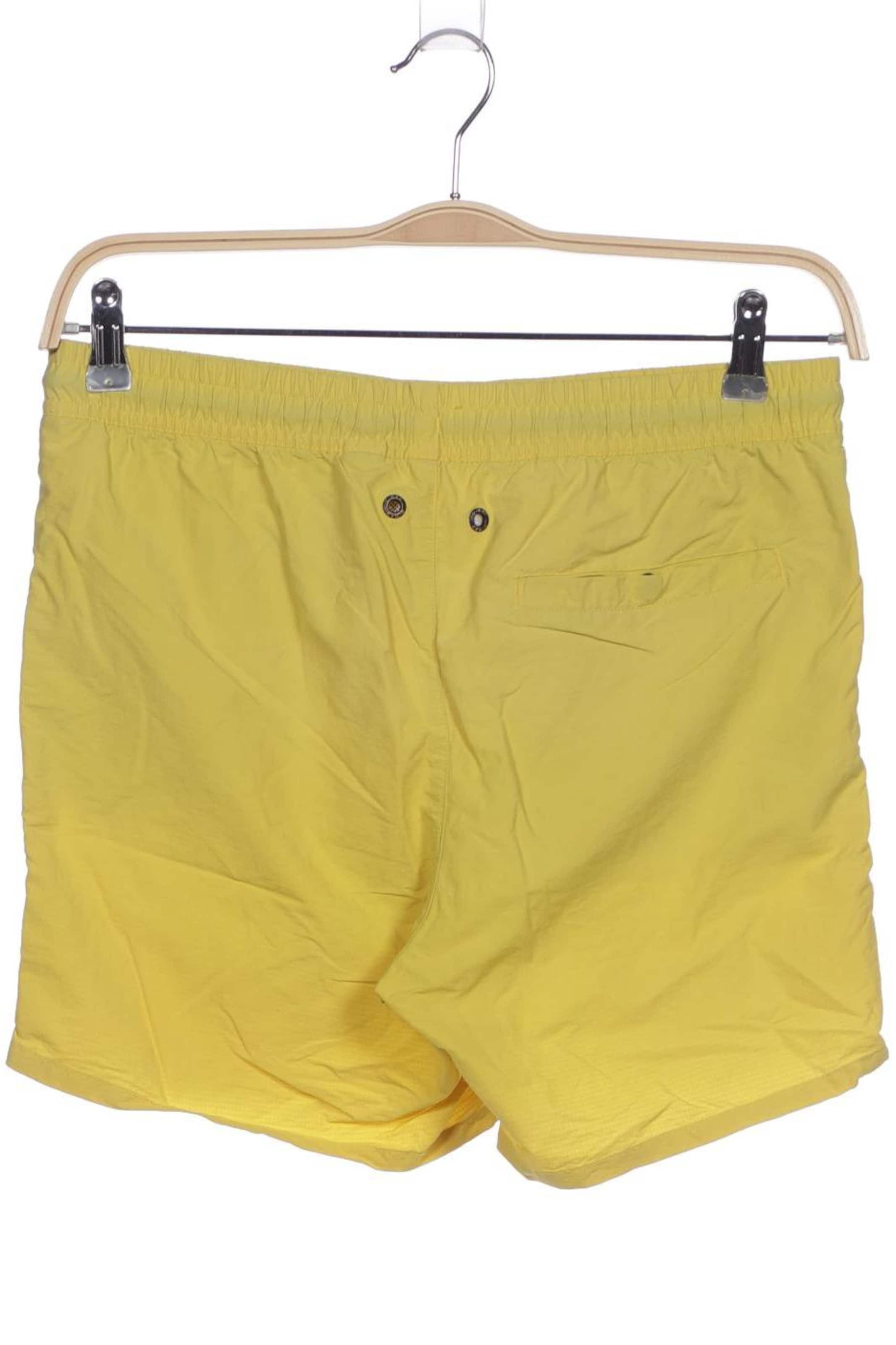 K-Way Shorts in 33 in Yellow