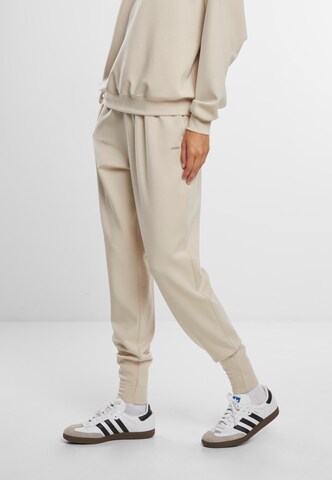 Aim'n Tapered Broek in Beige