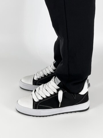 Dutch'D Sneaker low 'Charm' in Schwarz