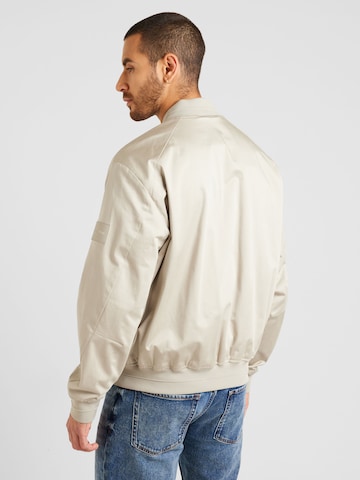 Calvin KleinPrijelazna jakna 'HERO' - bež boja