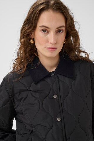 Veste mi-saison 'Ugiana' CULTURE en noir