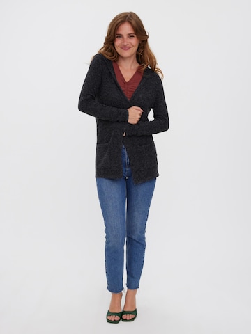 Cardigan 'Doffy' VERO MODA en noir