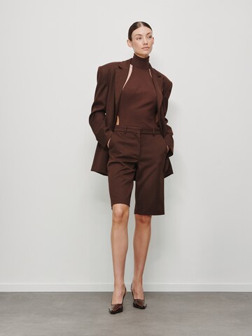 regular Pantaloni di RÆRE by Lorena Rae in marrone