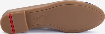 LLOYD Ballet Flats in Beige