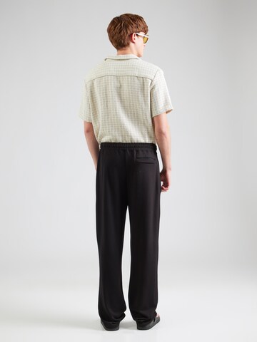 TOPMAN - Loosefit Pantalón plisado en negro