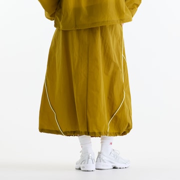 new balance - Saia 'Sport Legacy Skirt' em amarelo
