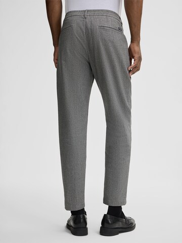 Regular Pantalon à pince 'Lui' STRELLSON en gris