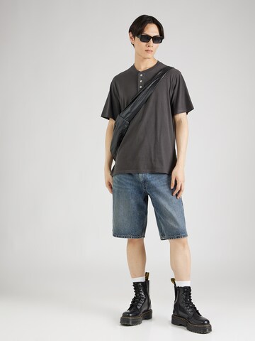 LEVI'S ® Shirt in Grey
