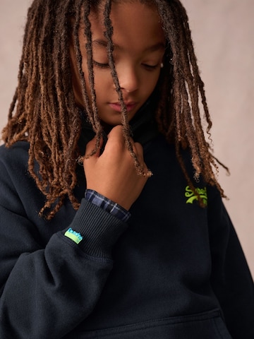 Superdry Sweatshirt 'Essentials' in Blau