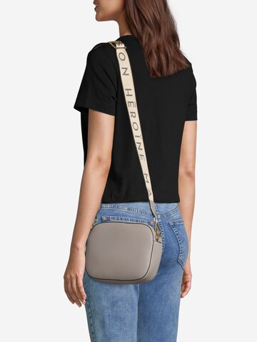 Maison Hēroïne Crossbody Bag 'Yosie' in Grey