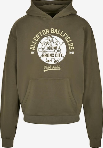 Merchcode Sweatshirt 'Park Fields - Bronx' in Groen: voorkant