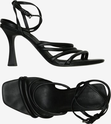 Stradivarius Sandals & High-Heeled Sandals in 35 in Black: front