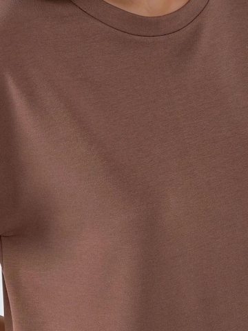 Hiccup - Vestido em castanho