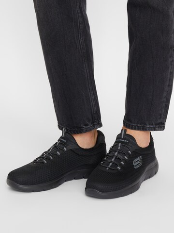 SKECHERS - Zapatillas sin cordones 'Summits' en negro: frente