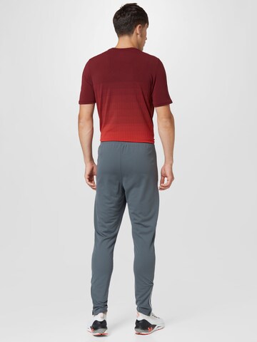 UNDER ARMOUR Skinny Sporthose in Grau