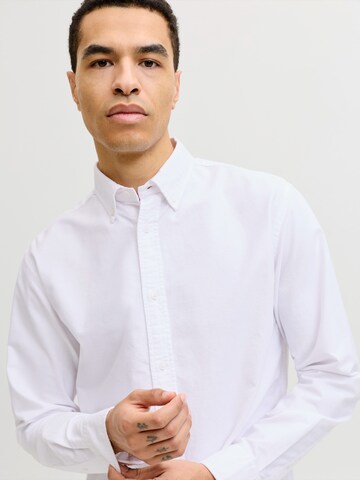 JACK & JONES Tavaline suurus Triiksärk 'JPRBLUHARVEY', värv valge