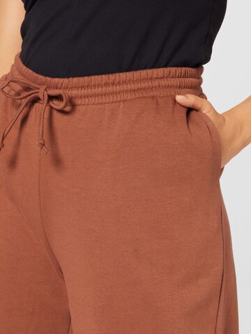 Wide Leg Pantalon Vero Moda Curve en marron