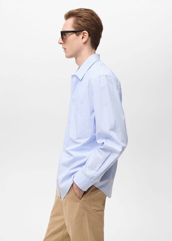 MANGO MAN Regular fit Button Up Shirt 'Banan' in Blue