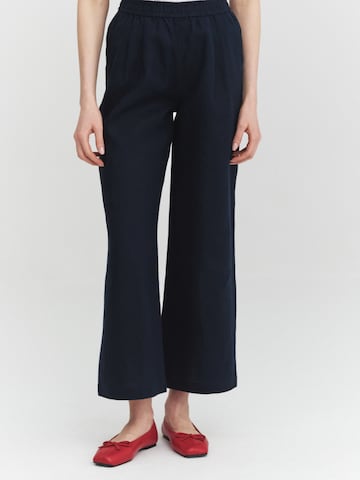 TATUUM Bootcut Hose 'Smarta' in Blau: Vorderseite
