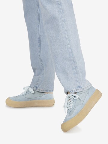 BRONX Sneakers 'Gise-La' in Blue: front
