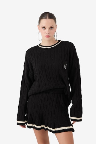Pull-over HOLLY LOLLY en noir : devant