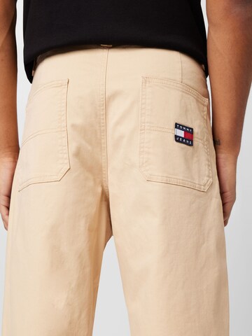 Tapered Pantaloni chino di Tommy Jeans in beige
