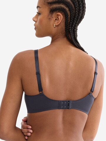 TRIUMPH Bralette Minimizer 'True Shape Sensation T' in Grey