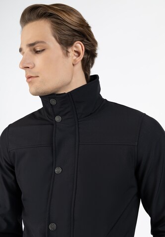 MO Weatherproof jacket in Black